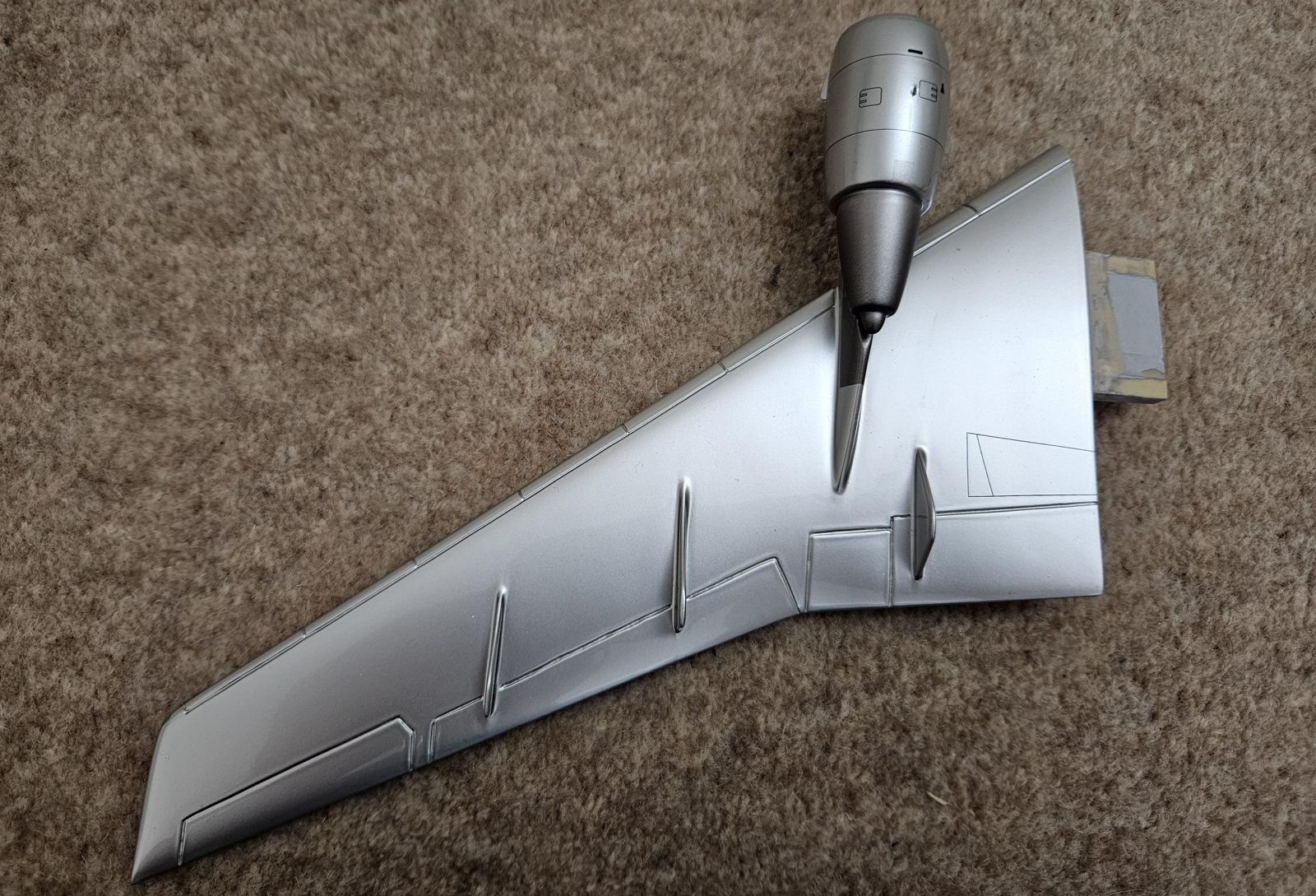 Detailed custom 1/100 American Airlines DC-10 model using a pacmin blank. Model for sale.