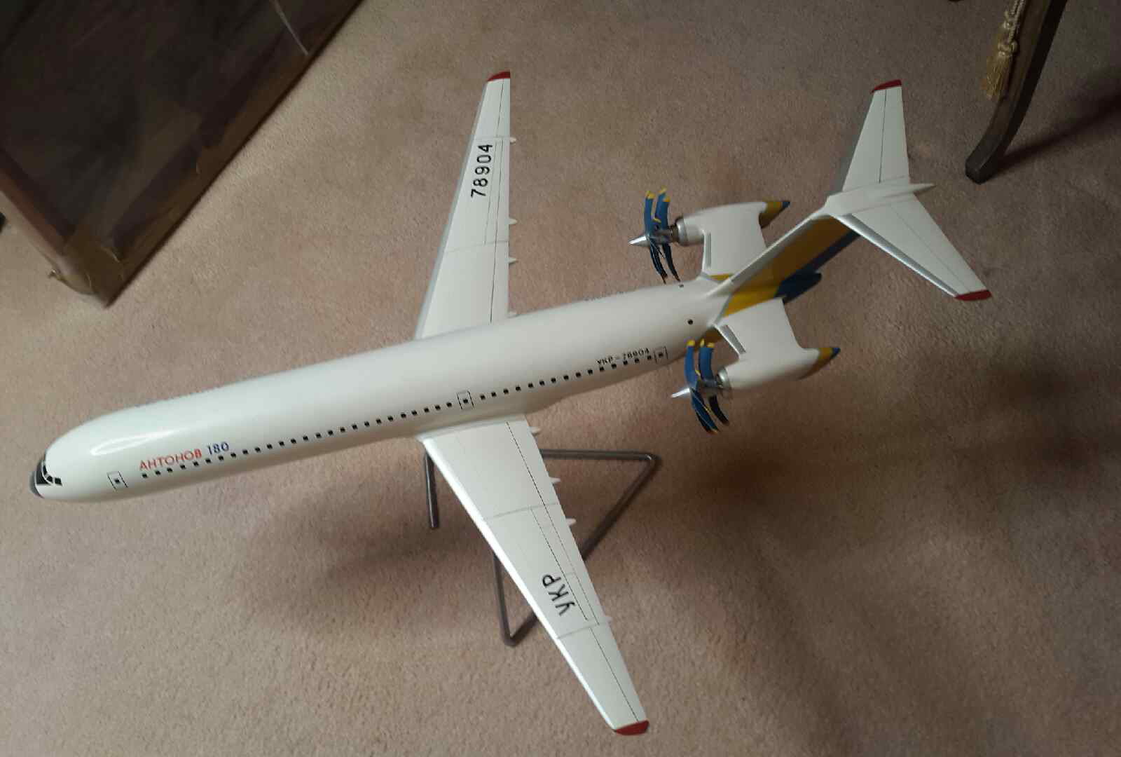 1/100 Antonov AN-180 Prop-fan concept proposal model