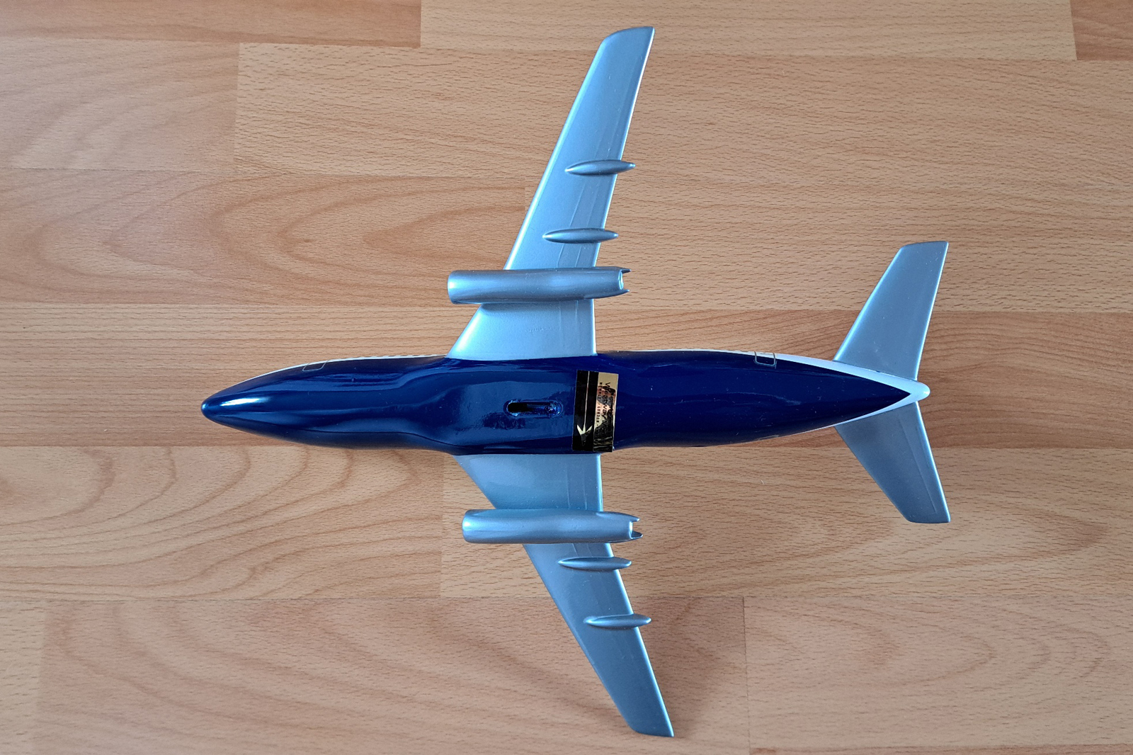 Westways models 1/100 British Airways Boeing 737-200 model for sale