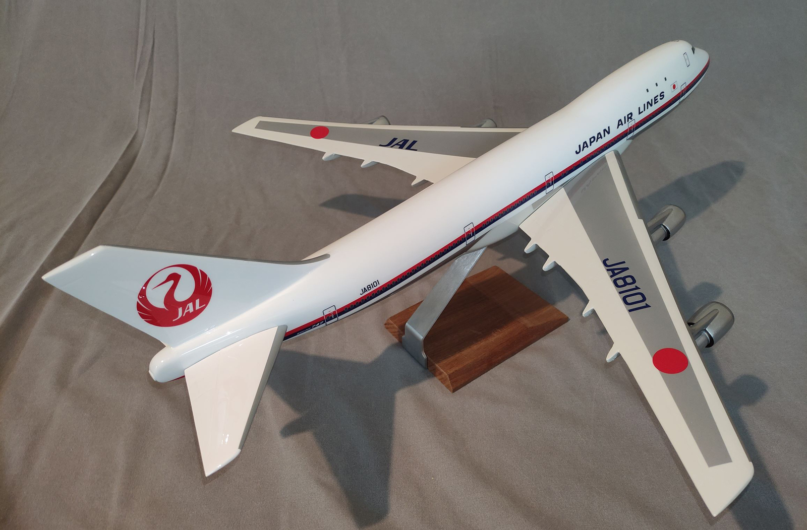 West Coast Aviation Models 1/100 Japan Air Lines Boeing 747-100 model for sale