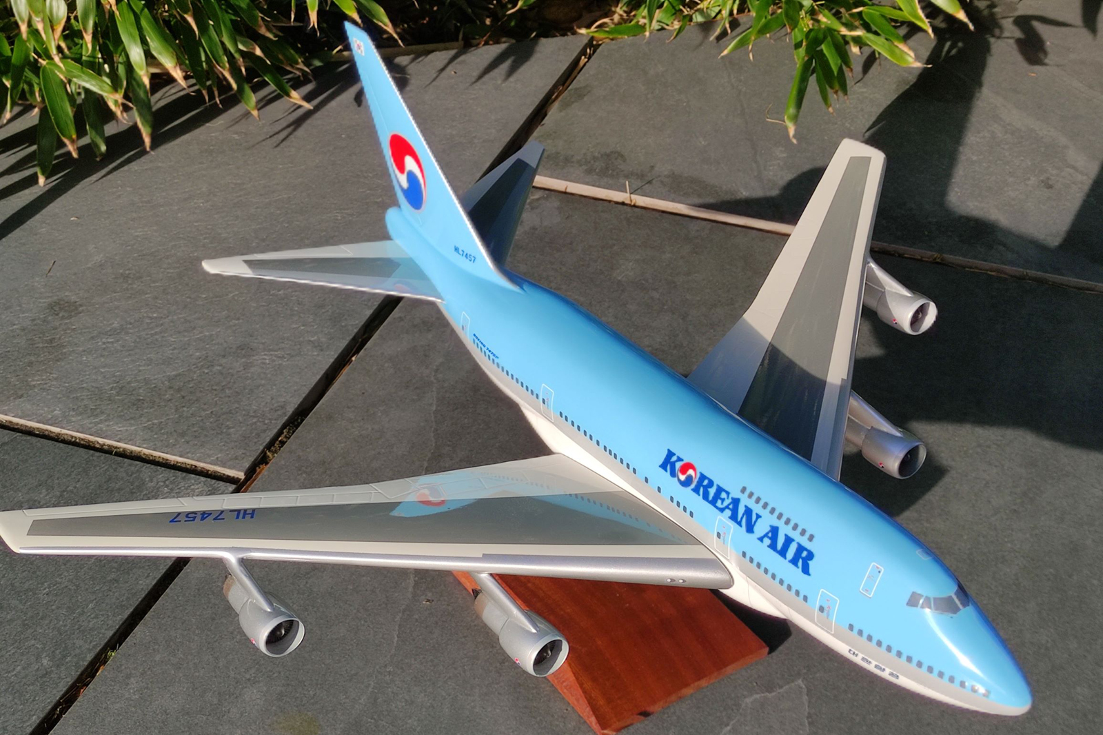 West Coast Aviation Models 1/100 Korean Boeing 747SP model for sale