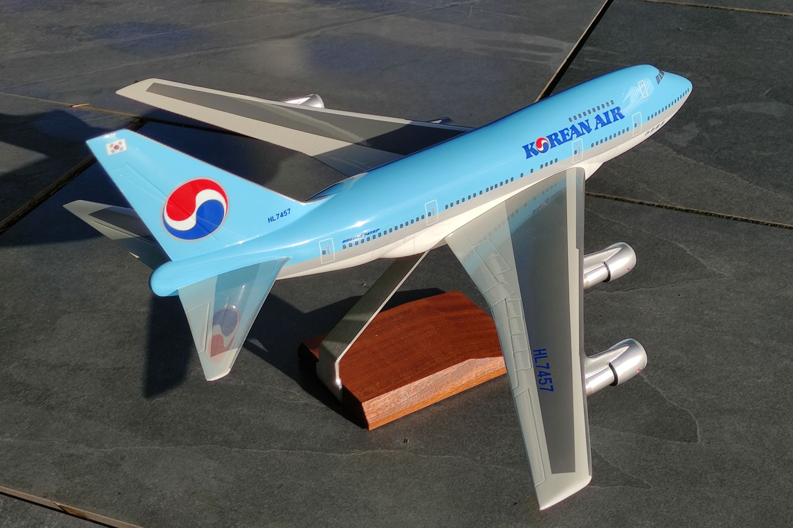 West Coast Aviation Models 1/100 Korean Boeing 747SP model for sale