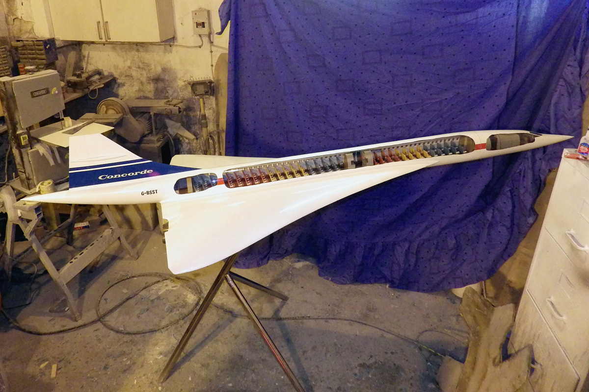 Walkers Westway 1/24 Concorde cutaway model