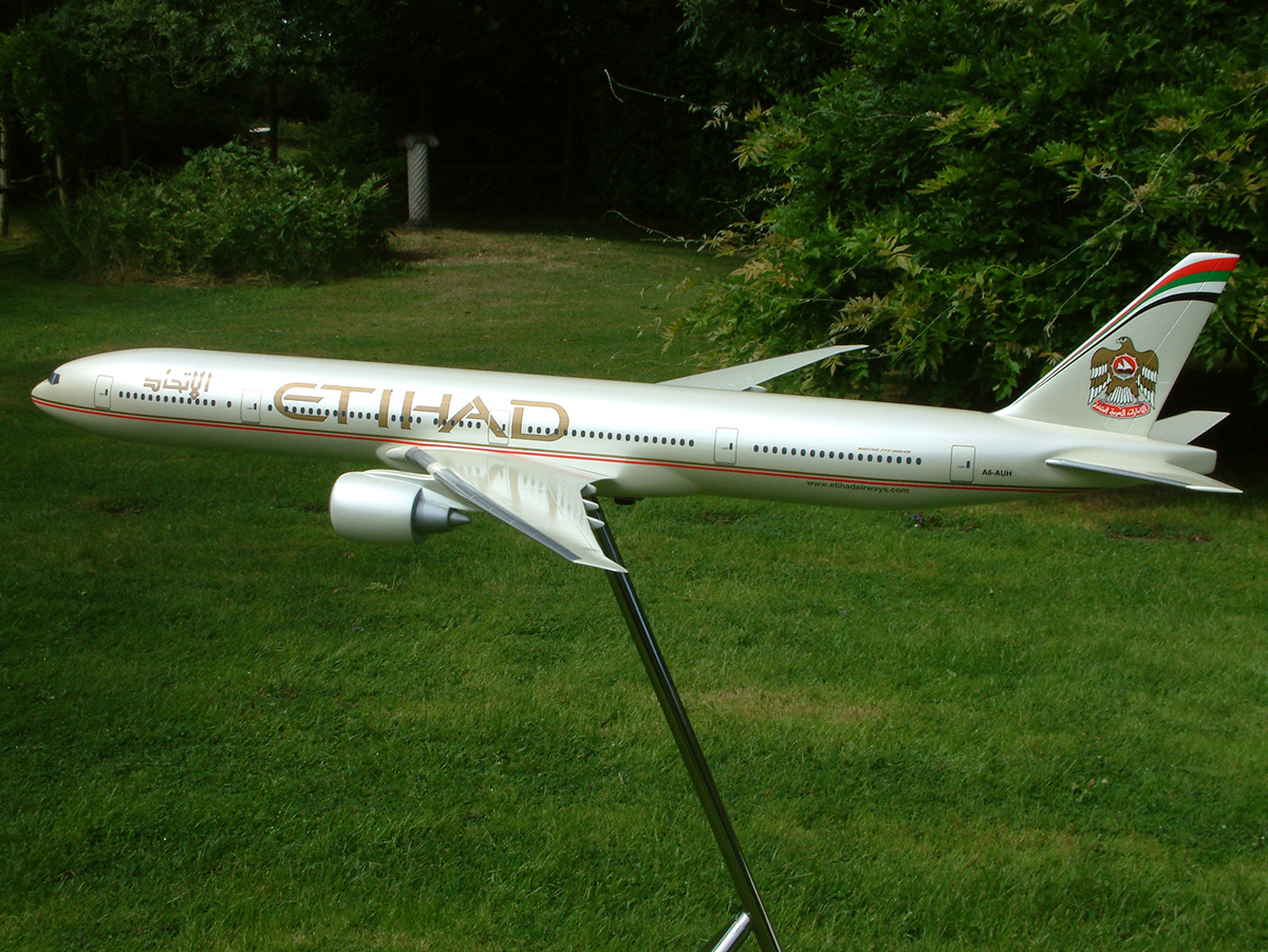 Pacmin 1/50 Etihad Boeing 777-300ER